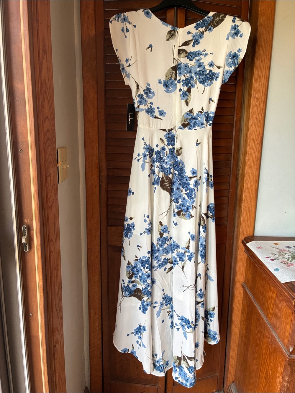 Lulus French Countryside White Floral Print High-low Dress Blue - Size S - Picture 7 of 7